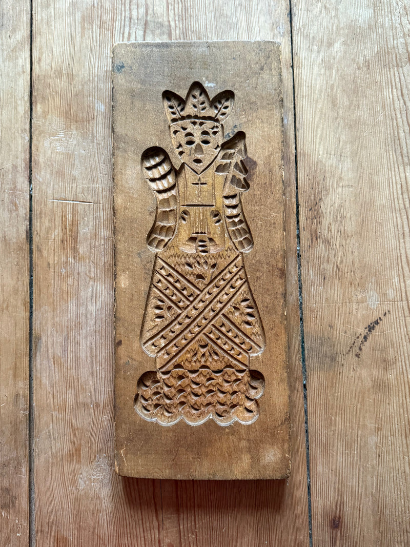 Early 20th-Century Boulangerie Cookie Mold — Father Christmas in Flowing Robes