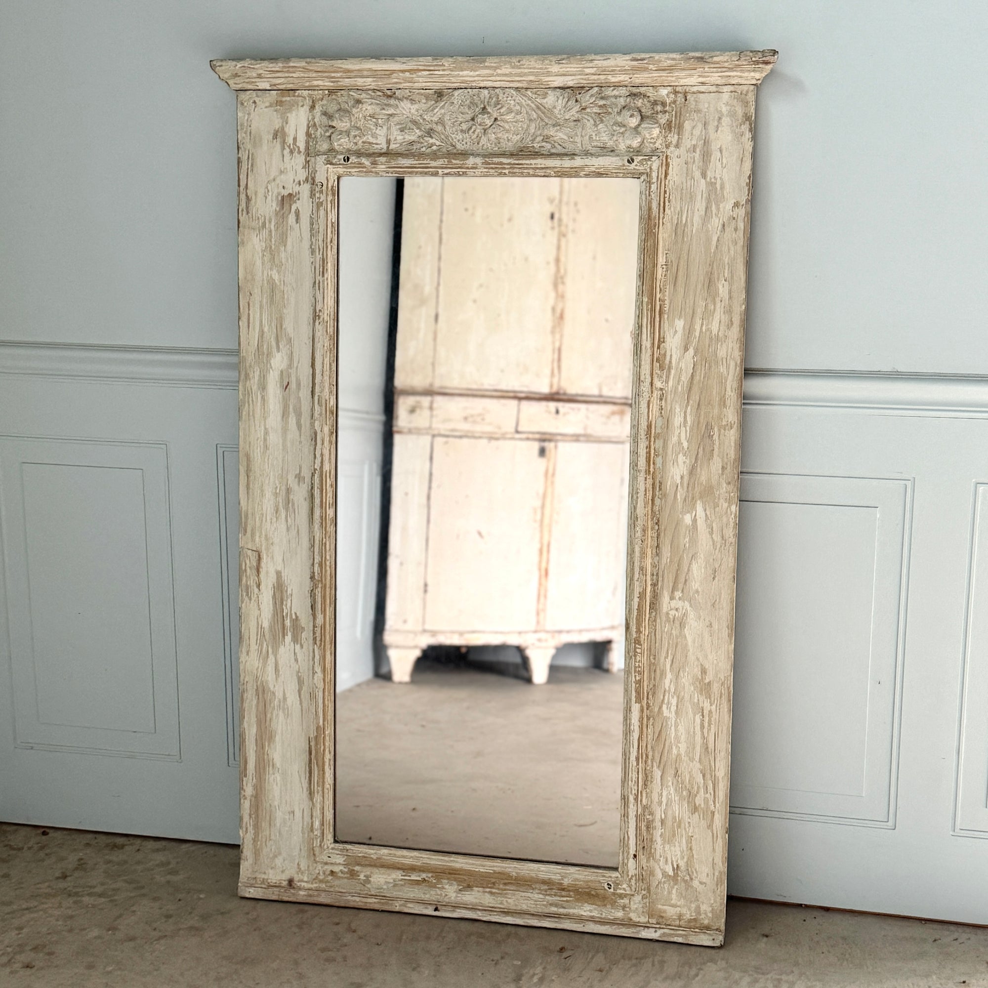 Directoire Era Trumeau with ivory Painted Finish