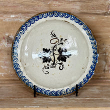 Grouping of 5 19th century plates from Puglia, Italy