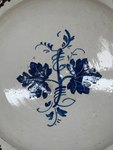 Grouping of 5 19th century plates from Puglia, Italy