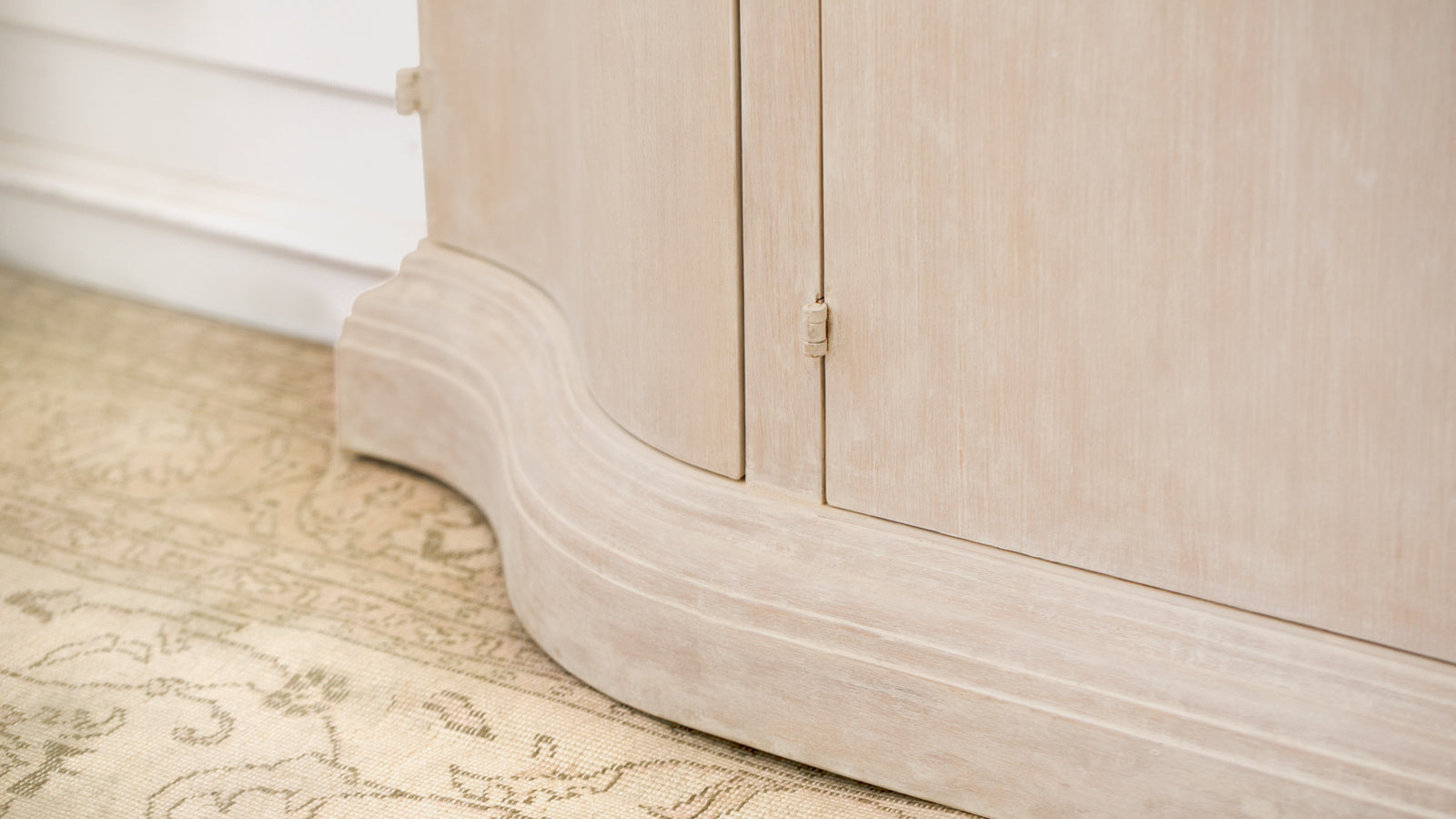 Eloquence Grace Sideboard