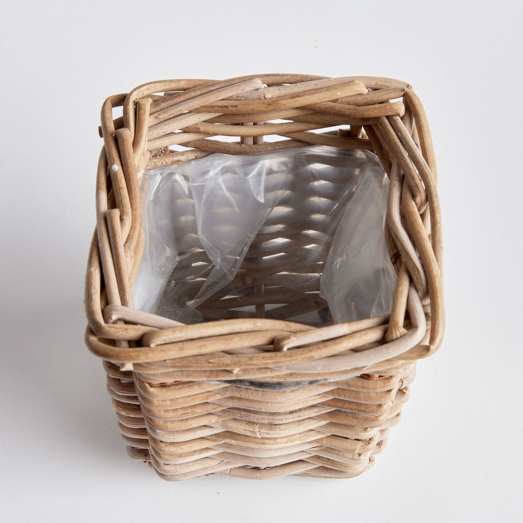 The Hamptons Planter